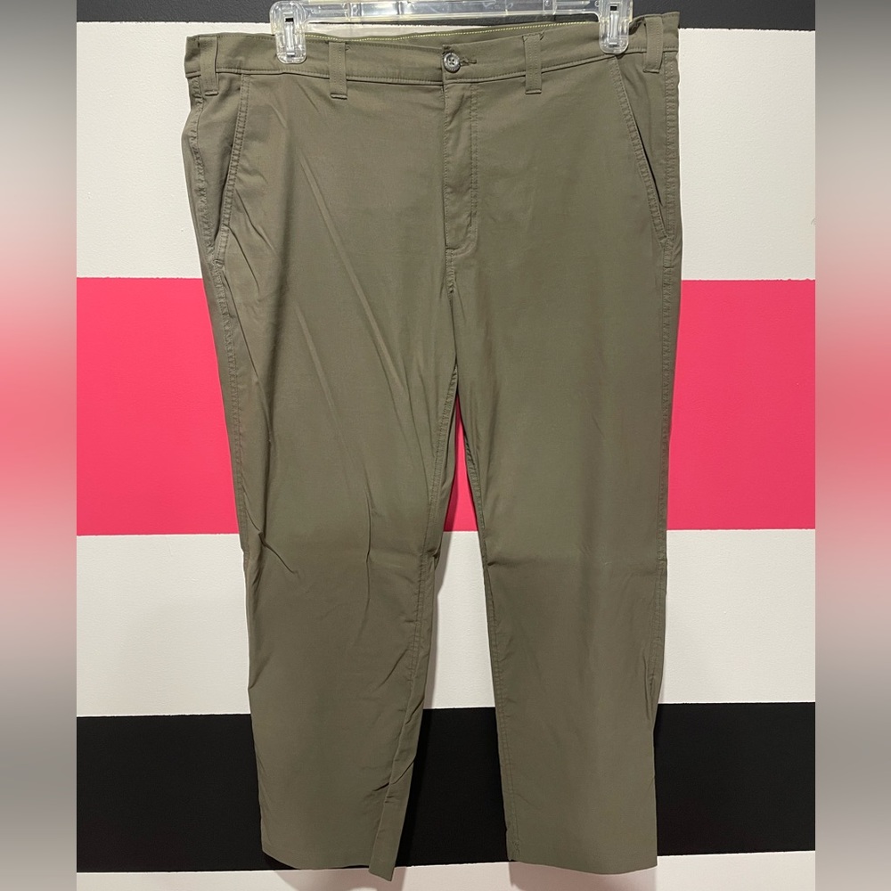 Men’s Eddie Bauer 38x30 Green Pants